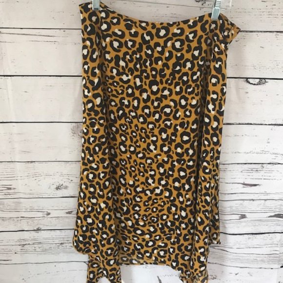 Who What Wear asymmetrical leopard midi skirt - Picture 2 of 6